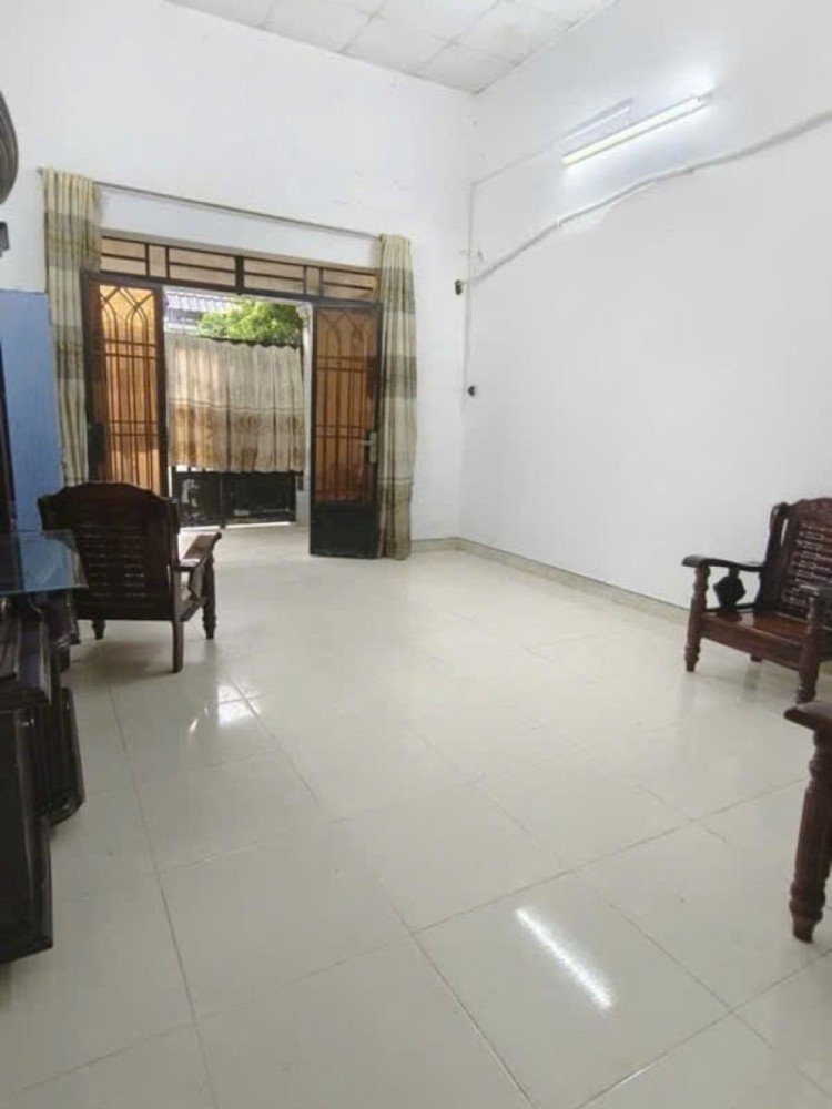 Giảm 100tr! Nhà SHR 2 tầng 54m2, Nở hậu mỏng – Đông Thạnh 3-2 Hóc Môn
