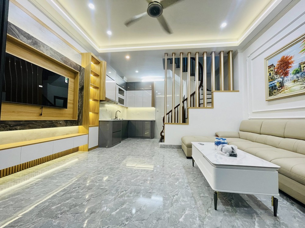 CHỦ NHÀ CẦN BÁN NHÀ MỚI XÂY VŨ TÔNG PHAN  - Ô TÔ CÁCH 10 MÉT - 2 THOÁNG - TẶNG NỘI THẤT - 40M - 4