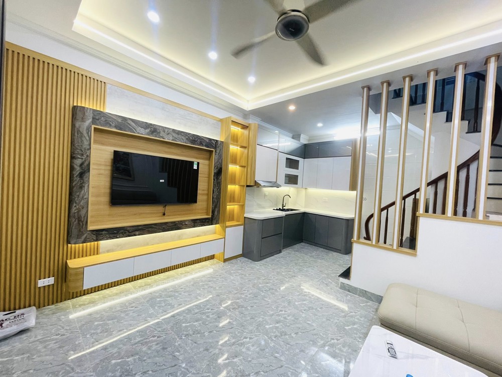 CHỦ NHÀ CẦN BÁN NHÀ MỚI XÂY VŨ TÔNG PHAN  - Ô TÔ CÁCH 10 MÉT - 2 THOÁNG - TẶNG NỘI THẤT - 40M - 4