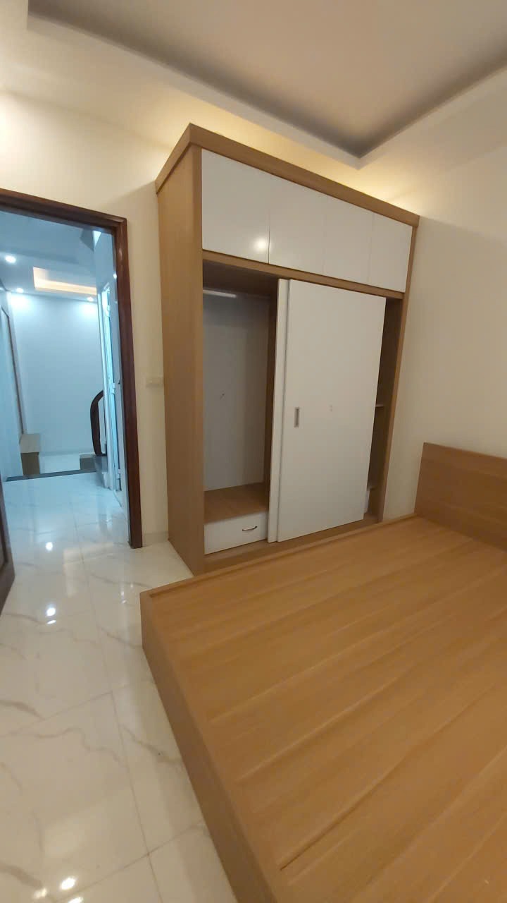 Bán nhà Mậu Lương, Kiến Hưng: 5 tỷ+ nhà 4.5 tầng, 30m2 - Chủ cần tiền gấp!