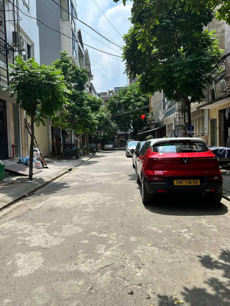 PHÂN LÔ _VỈA HÈ _KINH DOANH _VĂN QUÁN 9 tỷ