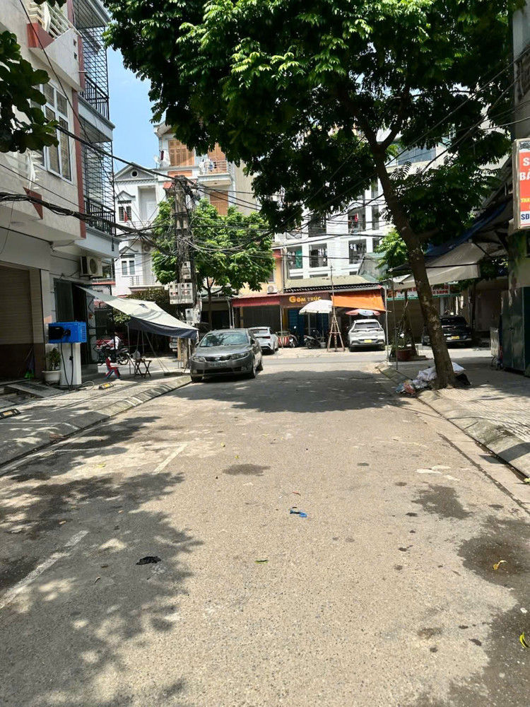 PHÂN LÔ _VỈA HÈ _KINH DOANH _VĂN QUÁN 9 tỷ