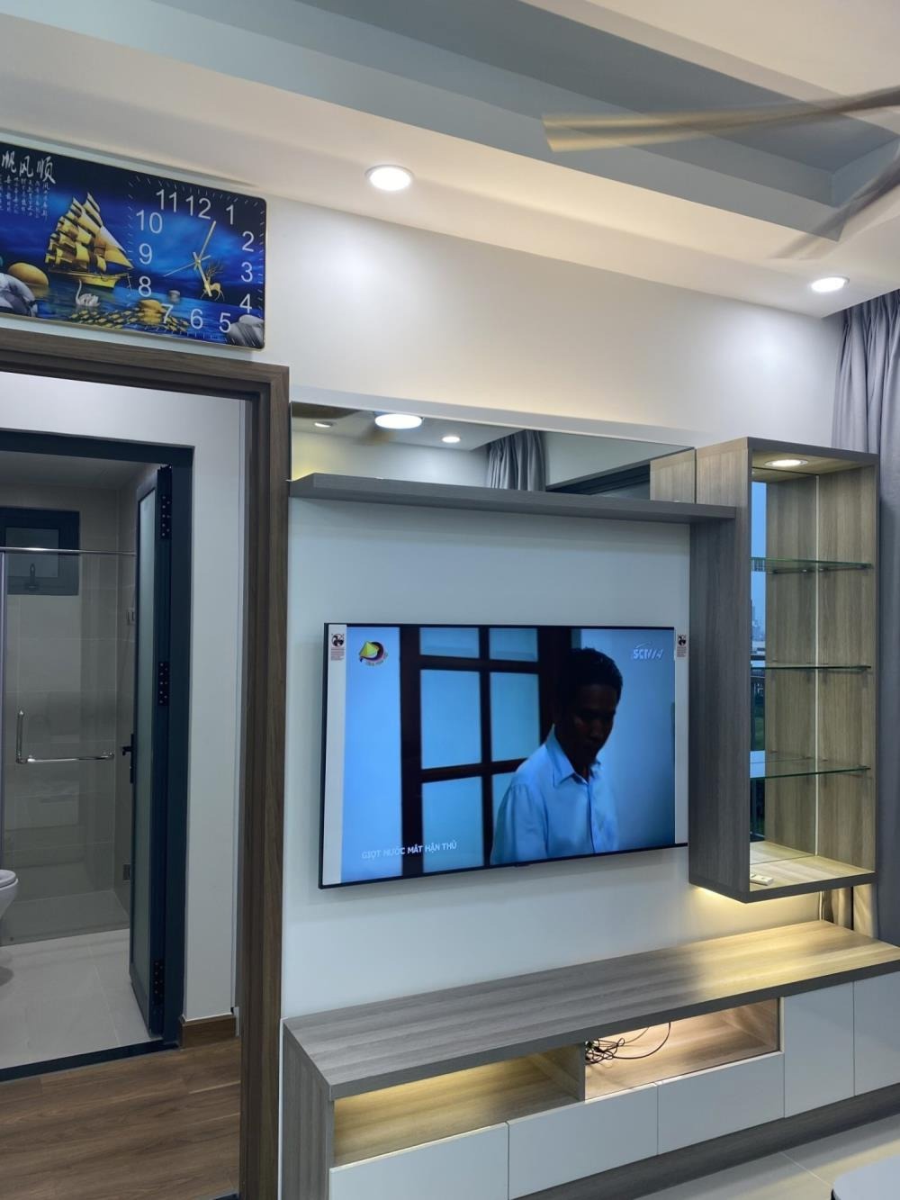 Căn Hộ 2PN 52m2 Lê Quang Định Full Nội Thất - View Đẹp, Sổ Riêng, Vay 70%