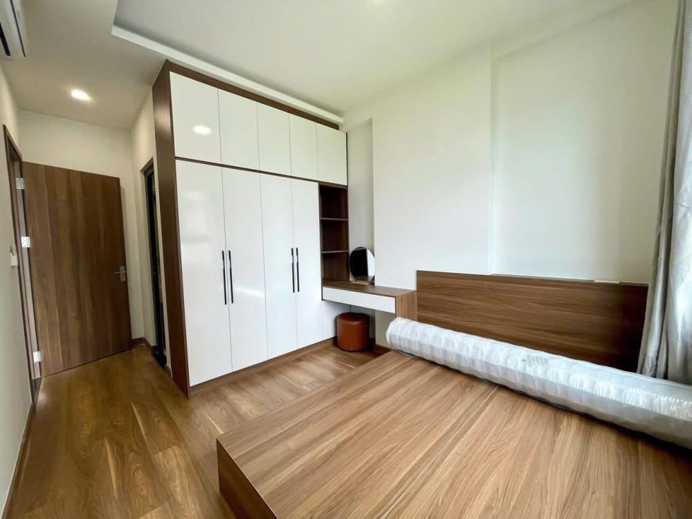 Căn Hộ 2PN View Hồ Bơi, Phan Văn Trị - 2.4 Tỷ - Nội Thất Sẵn - Sổ Riêng