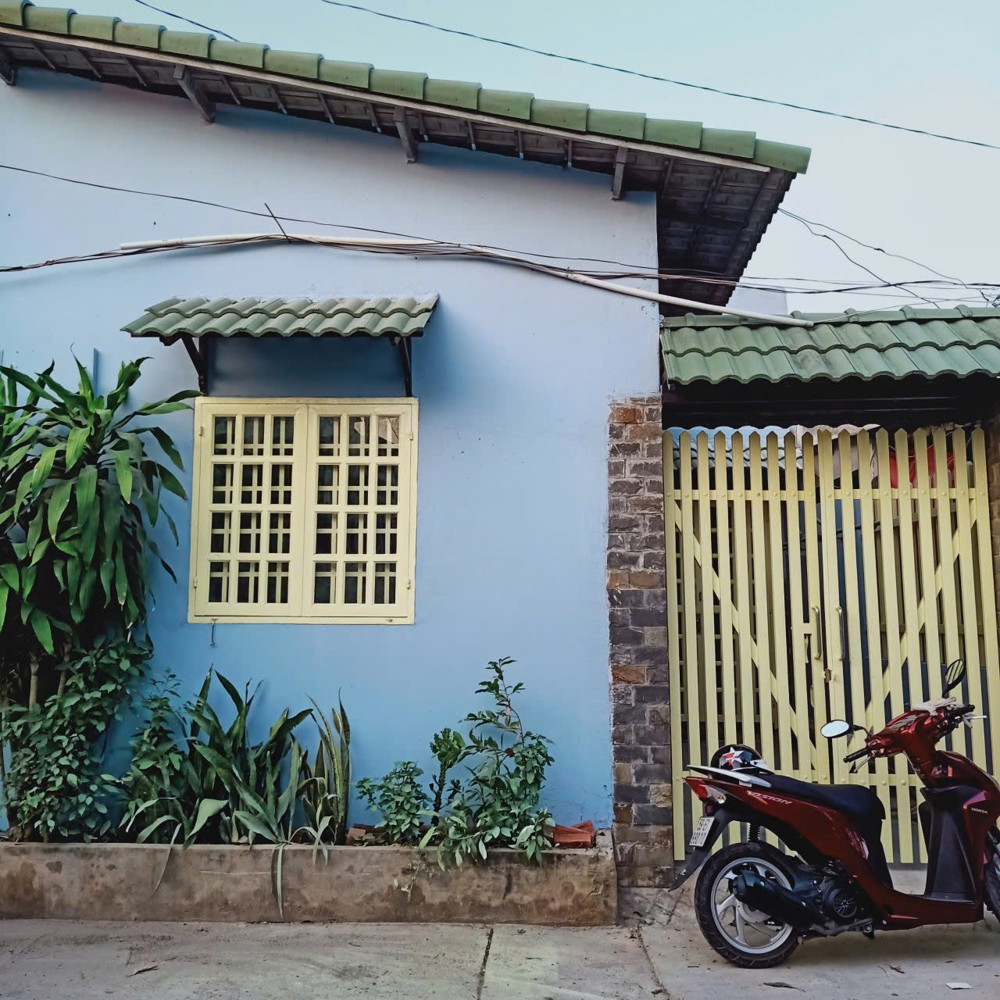 BÁN GẤP NHÀ CẤP 4 KHU PHỐ ÔNG TRỊNH PHƯỜNG TÂN PHƯỚC TPHCM
