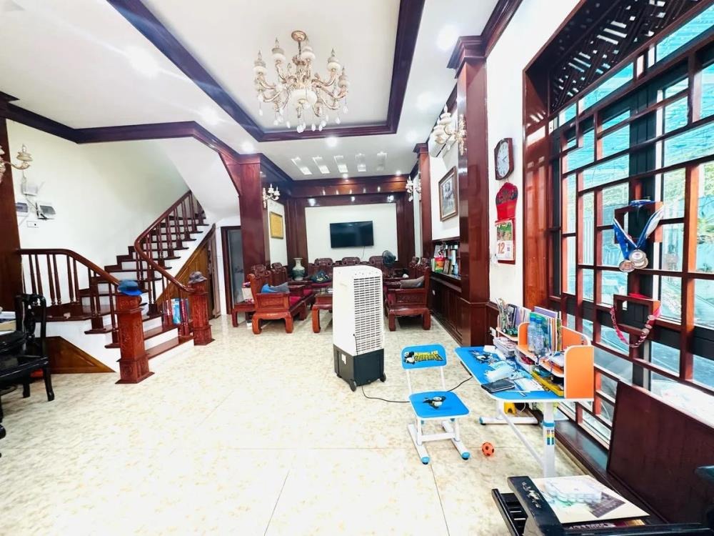 Bán Biệt Thự Lô Góc View Công Viên Foresa Xuân Phương - 4 Tầng, 140m²