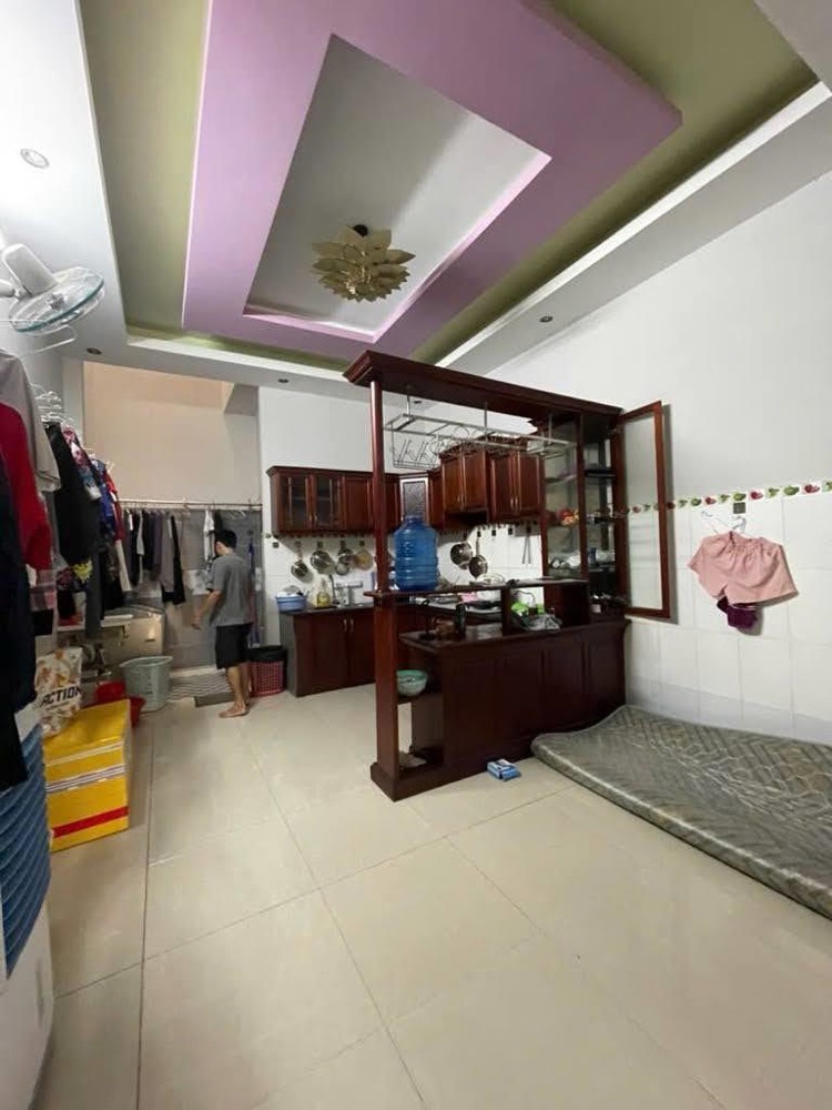 Bán nhà Gò Vấp, hẻm xe hơi Quang Trung, gần Mercedes, 70m², 3 tầng, 4PN, chỉ 6.7 tỷ TL