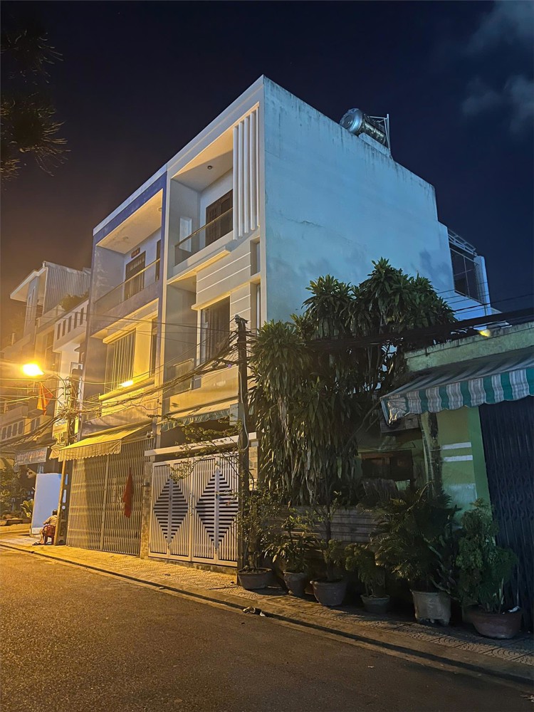 Bán nhà mặt tiền 19 An trung đông 6 - Sơn Trà - Đà nẵng siêu đẹp