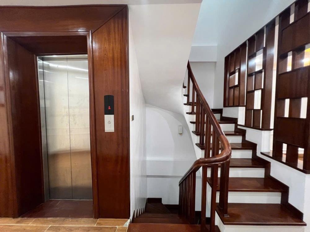 Bán nhà Hà Đông 50m2, 6 tầng, mặt tiền rộng, tiềm năng sinh lời cao