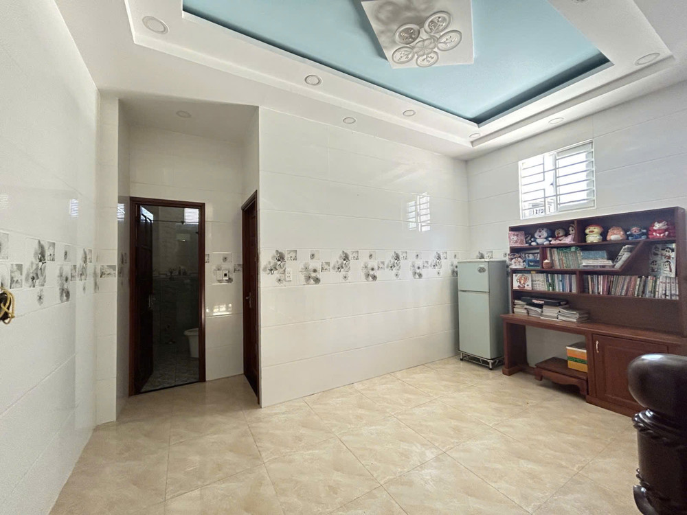 NHÀ ĐẸP SIÊU KIÊN CỐ SÁT BIỂN KỀ SÔNG 92.8 m2 giá 6,2 tỷ