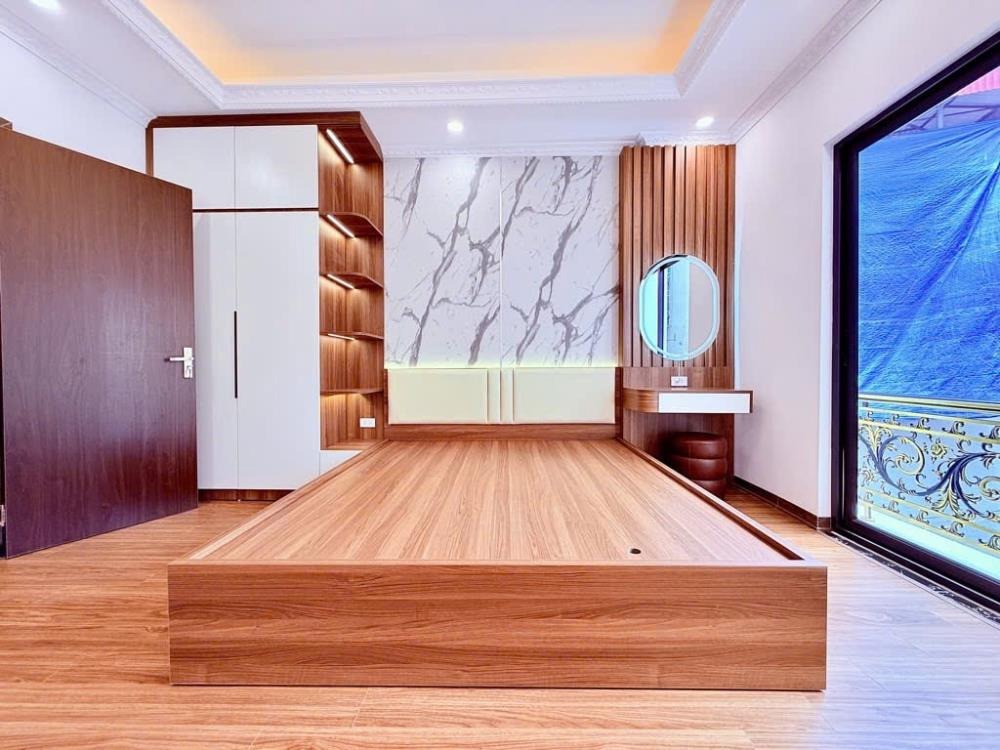 Bán nhà riêng Bùi Xương Trạch, Thanh Xuân, Hà Nội - 6 Tầng, Full Nội Thất - 8 Tỷ