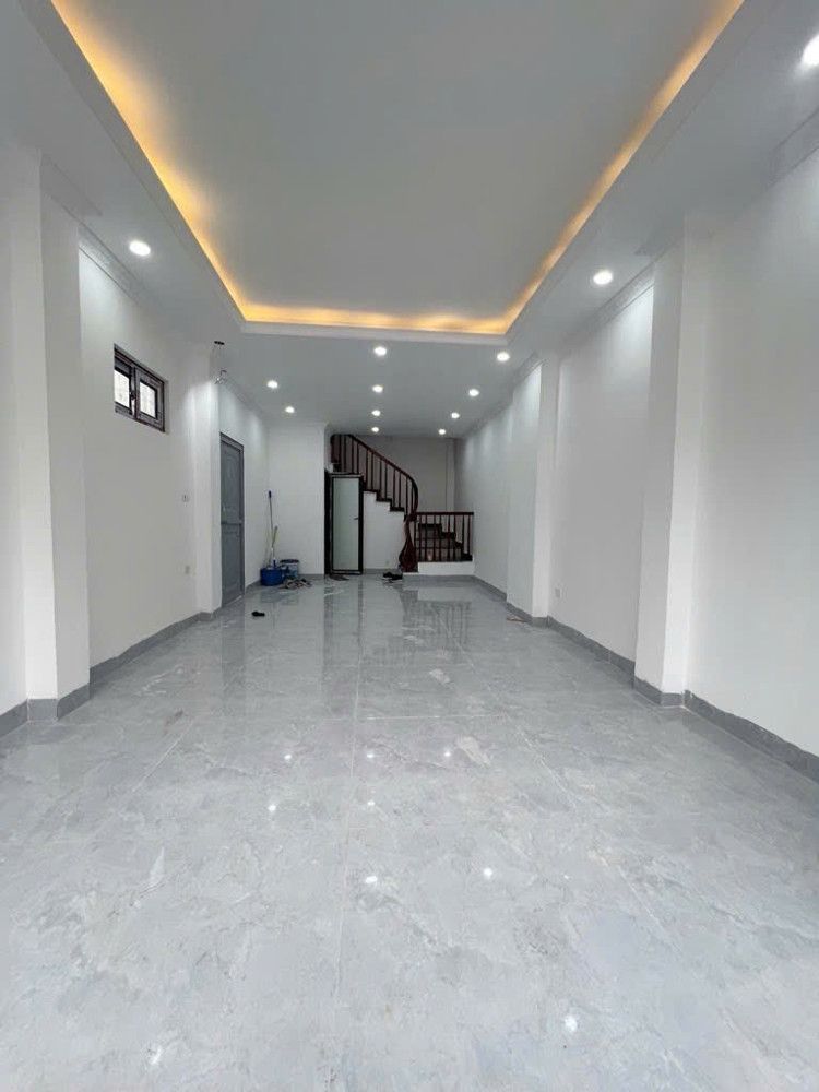 🔥🔥🔥HIẾM - NHÀ 5 TẦNG MỚI COONG- NHỈNH 6 TỶ - GARA Ô TÔ - LÔ GÓC - SÁNG THOÁNG🔥🔥🔥