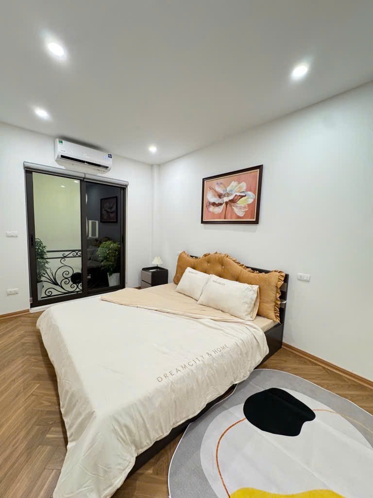 Bán Gấp Nhà Ba Đình - 55m2, 4 Tầng, Ô Tô Đỗ Cửa - Giá 9.95 Tỷ