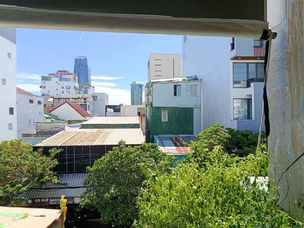 Bán nhà mặt phố Nguyễn Thị Minh Khai, Hải Châu, Đà Nẵng. DT 92m2, 4 tầng, 20 tỷ, Sổ Đỏ. LH: