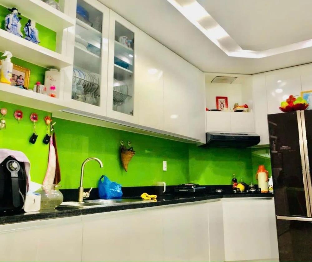 Bán Nhà Quận 10 - 36m² Nở Hậu - 4 Tầng, 4PN - Giá 6.3 Tỷ TL