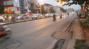 Bán 1000m2 nhà mặt đường Âu Cơ Quận Tây Hồ. lô góc giá đầu tư