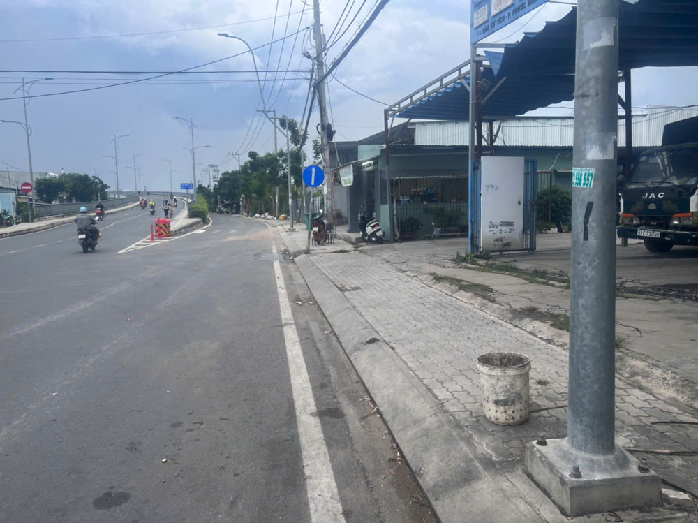 Mt Đào Sư Tích 720m2 ( 300m2 ) thổ cư giá 40 tỷ