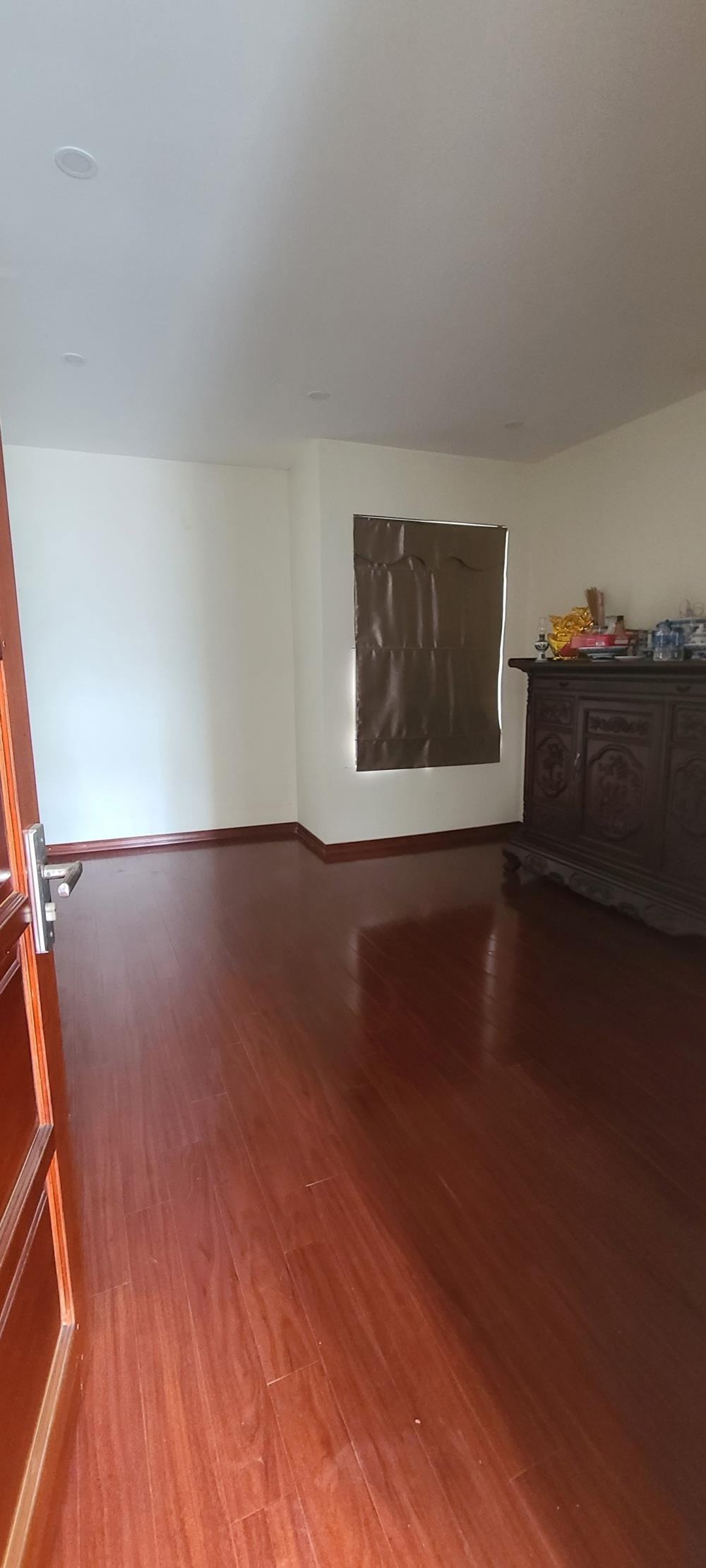 Võng Thị - Nhà phố 45m² 5 tầng, mặt tiền 3.8m, giá 14.85 tỷ