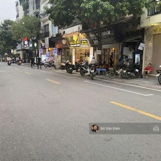 Bán nhà mặt phố Hàng Bông - 85m2, 8 tầng, Mặt tiền 6m - Giá 70 tỷ