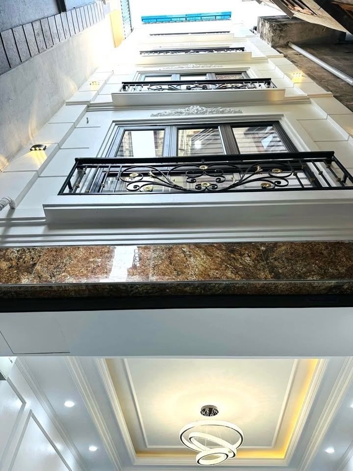 Nhà 5 Tầng Vân Canh - Giá Rẻ - Thiết Kế Hiện Đại - Oto Đỗ Gần