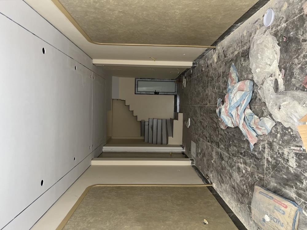 Bán nhà Đông La hiện đại 5 tầng, 36m2, 5.55 tỷ - Vị trí đắc địa, tiện ích vượt trội