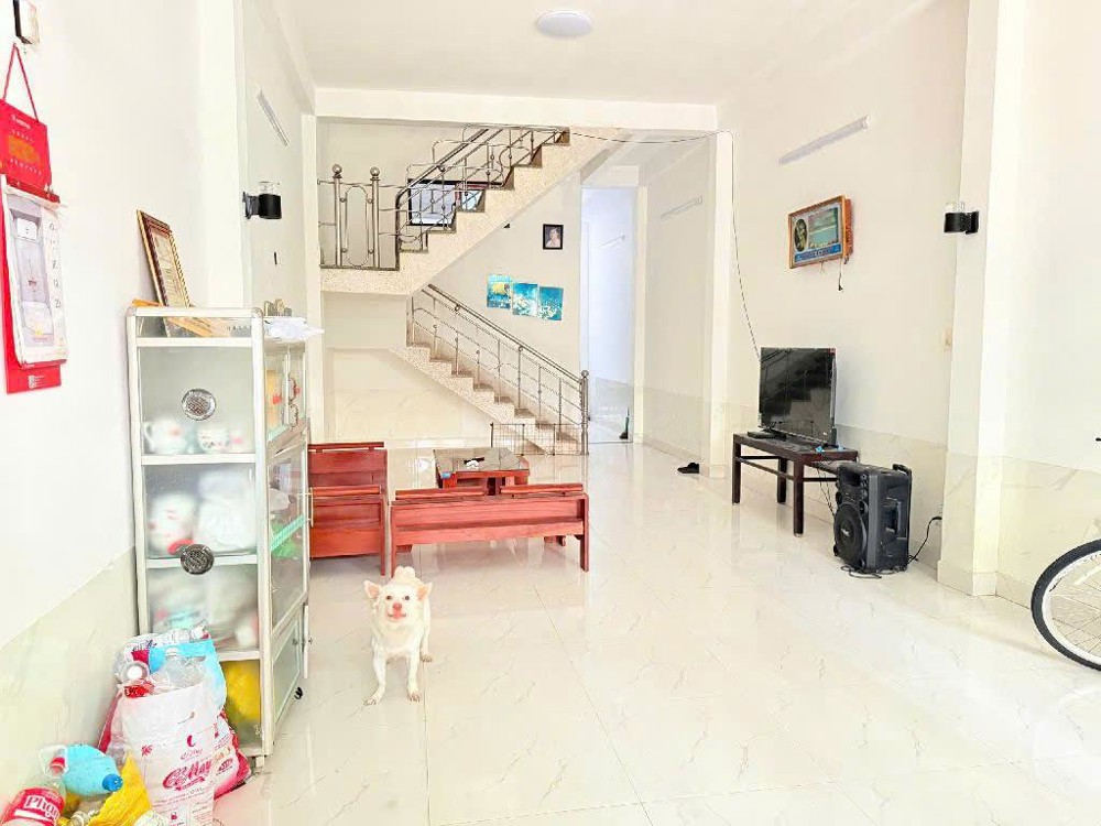 Bán nhà mặt phố Mỹ Đa Đông 5, Ngũ Hành Sơn, Đà Nẵng. DT 70m2, 2 tầng, 3PN. Giá 8.2 tỷ, Sổ Đỏ. LH: