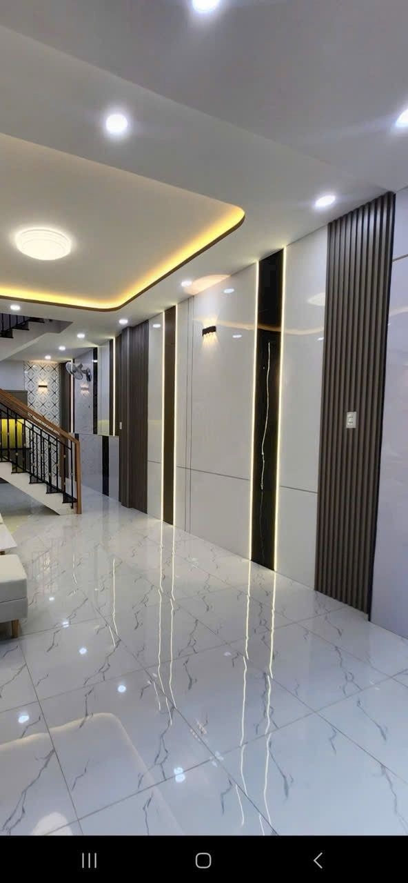 Nhà Tân Phú Full Nội Thất - 40m2, 2 Tầng, 5.65 Tỷ TL - Hẻm Vườn Lài