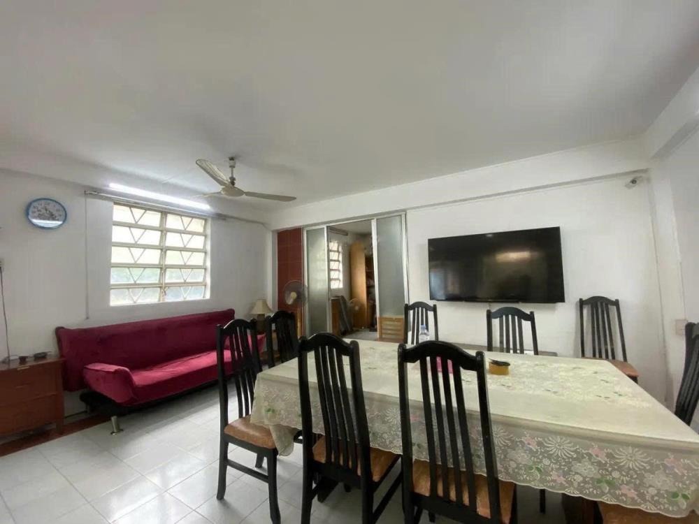 Bán Nhà Quận 1 - CHDV 105m2, 4 Tầng, HXH Tân Định - Giá 21.5 Tỷ