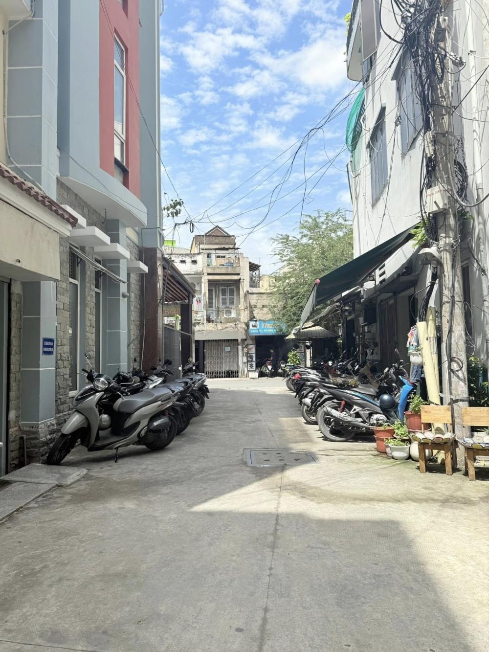 Nhà phố Phạm Văn Hai - 3 Mặt Thoáng - 8.25 tỷ (TL)