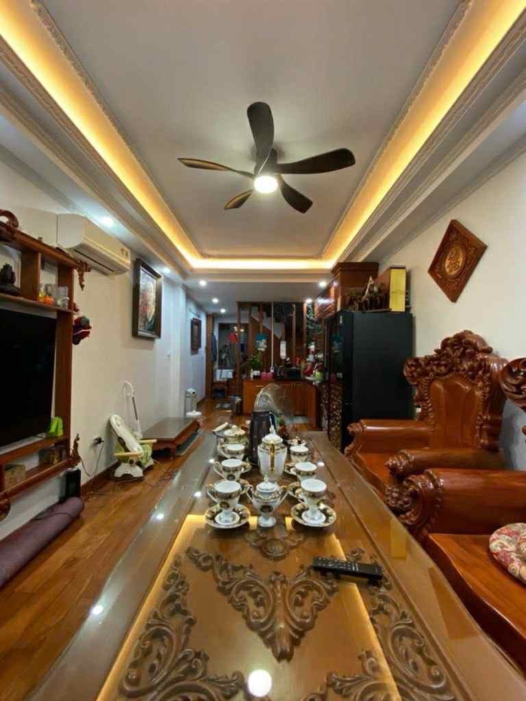Nhà Phố Trại Cá Hai Bà Trưng - 5 Tầng, Full Đồ, Giá 8.x Tỷ