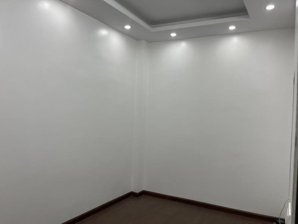 Nhà phố Hoàng Hoa Thám - 45m² - 3 Tầng - Giá 8.1 Tỷ