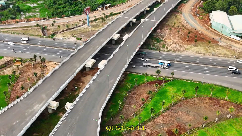 1ty7/200m2 ĐẤT SỔ SẴN NGAY SÂN BAY LONG THÀNH