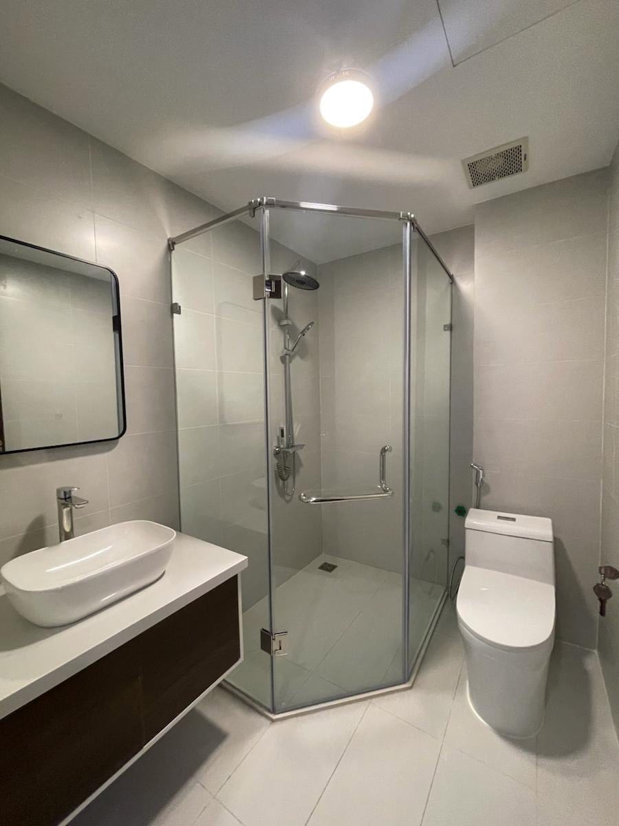 Siêu phẩm Lạc Long Quân - Cầu Giấy: Nhà 5 tầng Full Nội Thất - Giá 8.3 tỷ