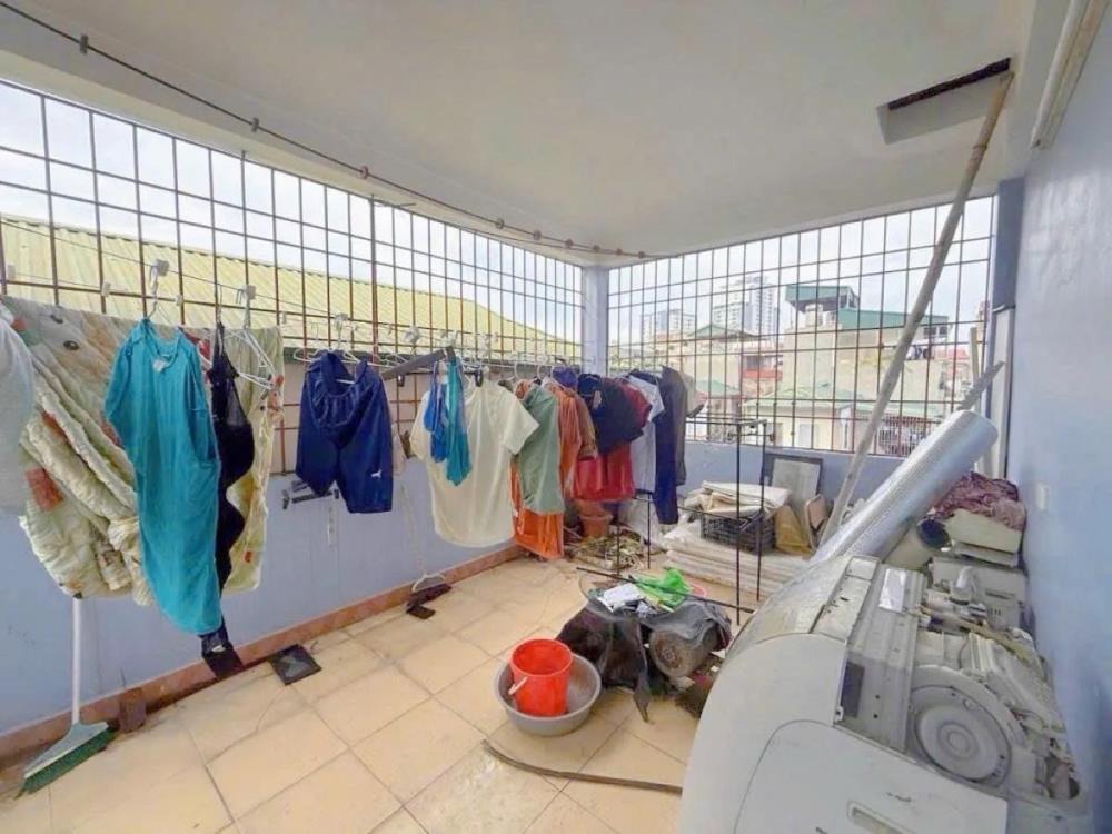 Bán Nhà Hoàng Mai Gần Minh Khai 56m² - 4 Tầng - Giá 9.6 Tỷ