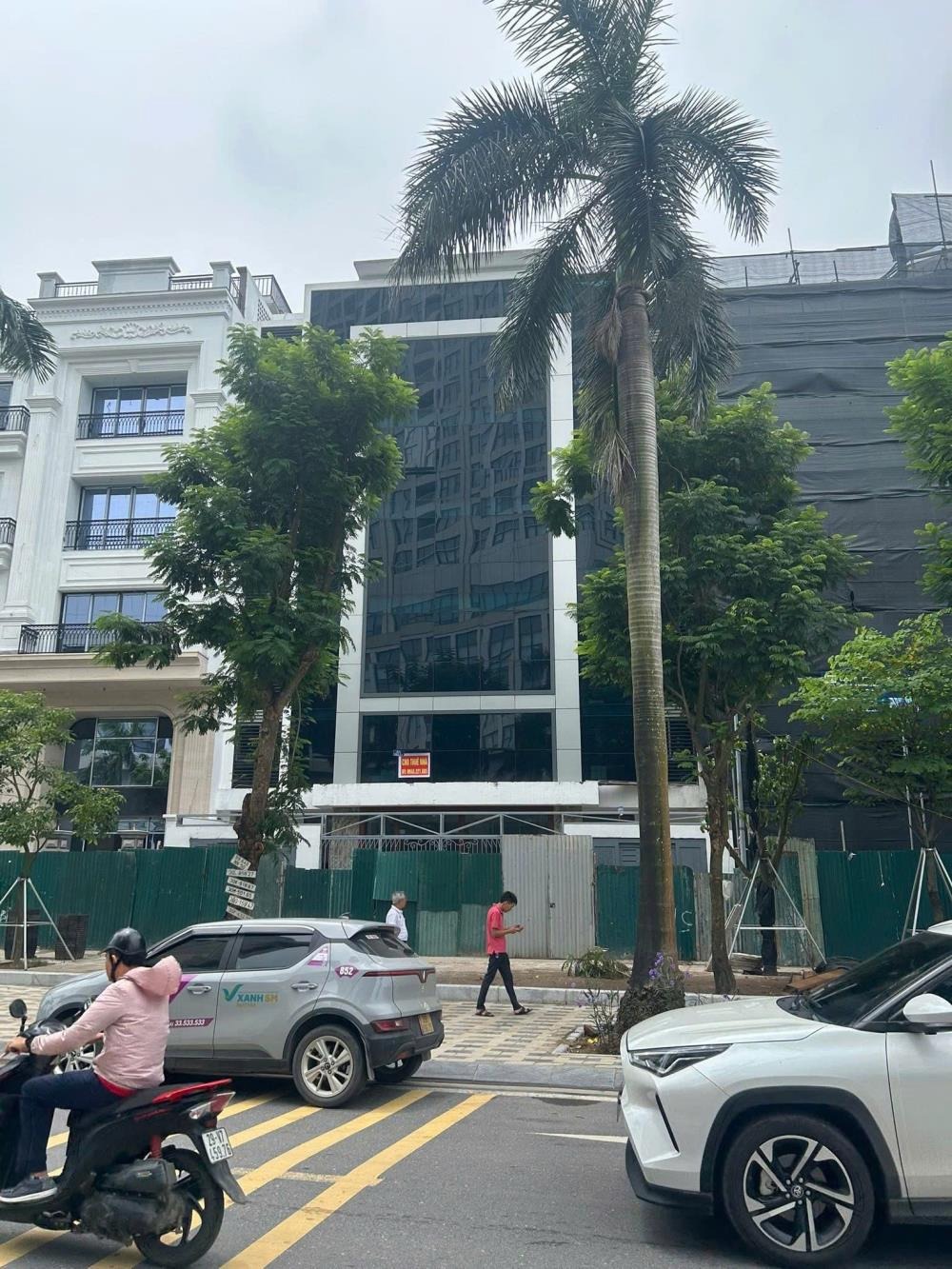 Cho Thuê Nhà Mặt Phố 6 Tầng - Đối Diện Lotte Mall Tây Hồ - Vị Trí Vàng
