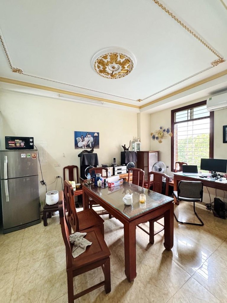 Nhà đẹp Đình Thôn 34m2, 5 tầng, ngõ rộng ô tô, gần bến xe Mỹ Đình