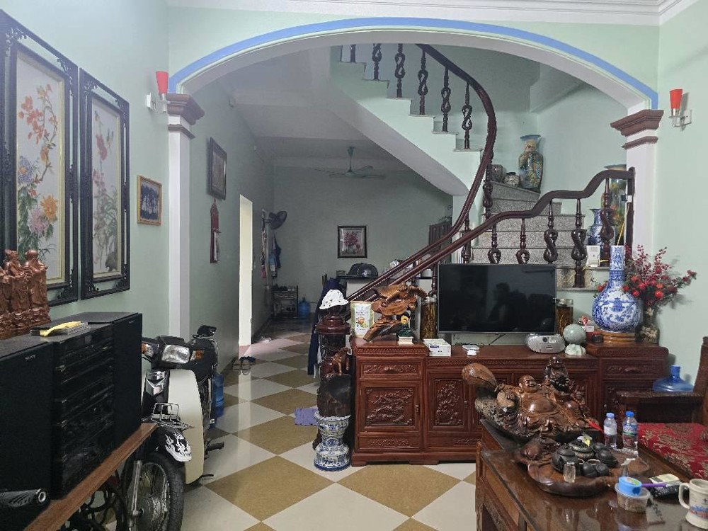 Bán nhà Phú Mỹ 36m2, 5 tầng, ô tô lùi tận cửa, gần sân vận động Mỹ Đình