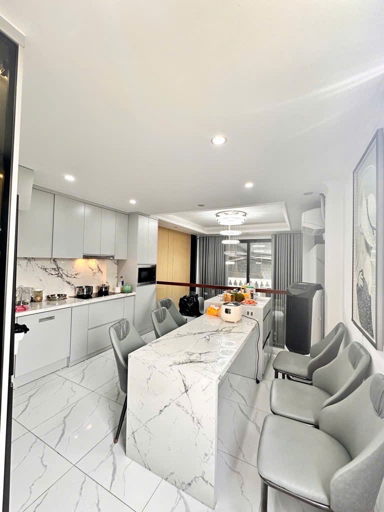 Bán nhà Thụy Khuê, Tây Hồ - Nội Thất 5 Sao, 48m², 16.8 Tỷ