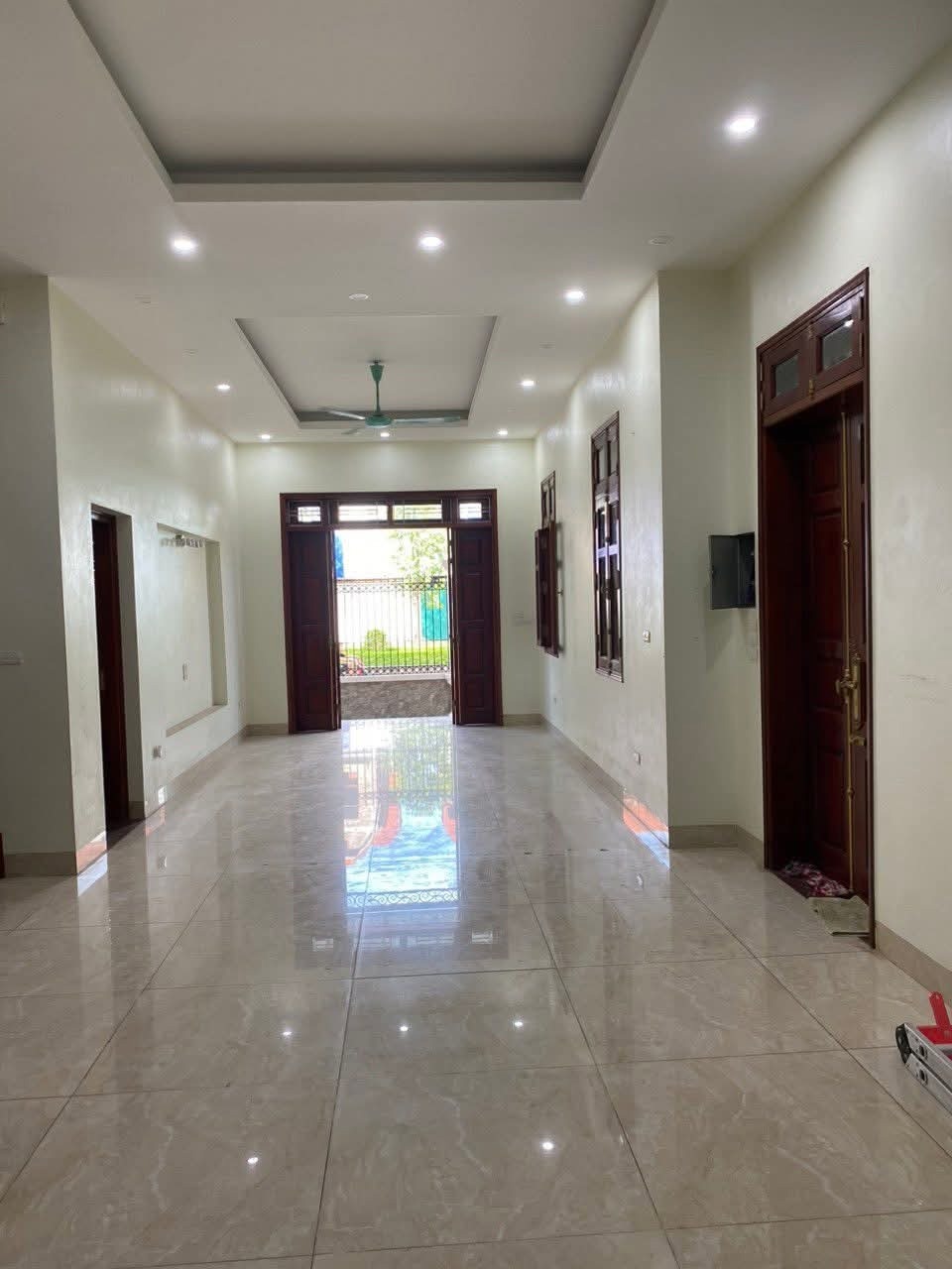 Biệt Thự Phú Lương Hà Đông - 201m2, 4 Tầng, Giá Tốt - Vị Trí Đắc Địa
