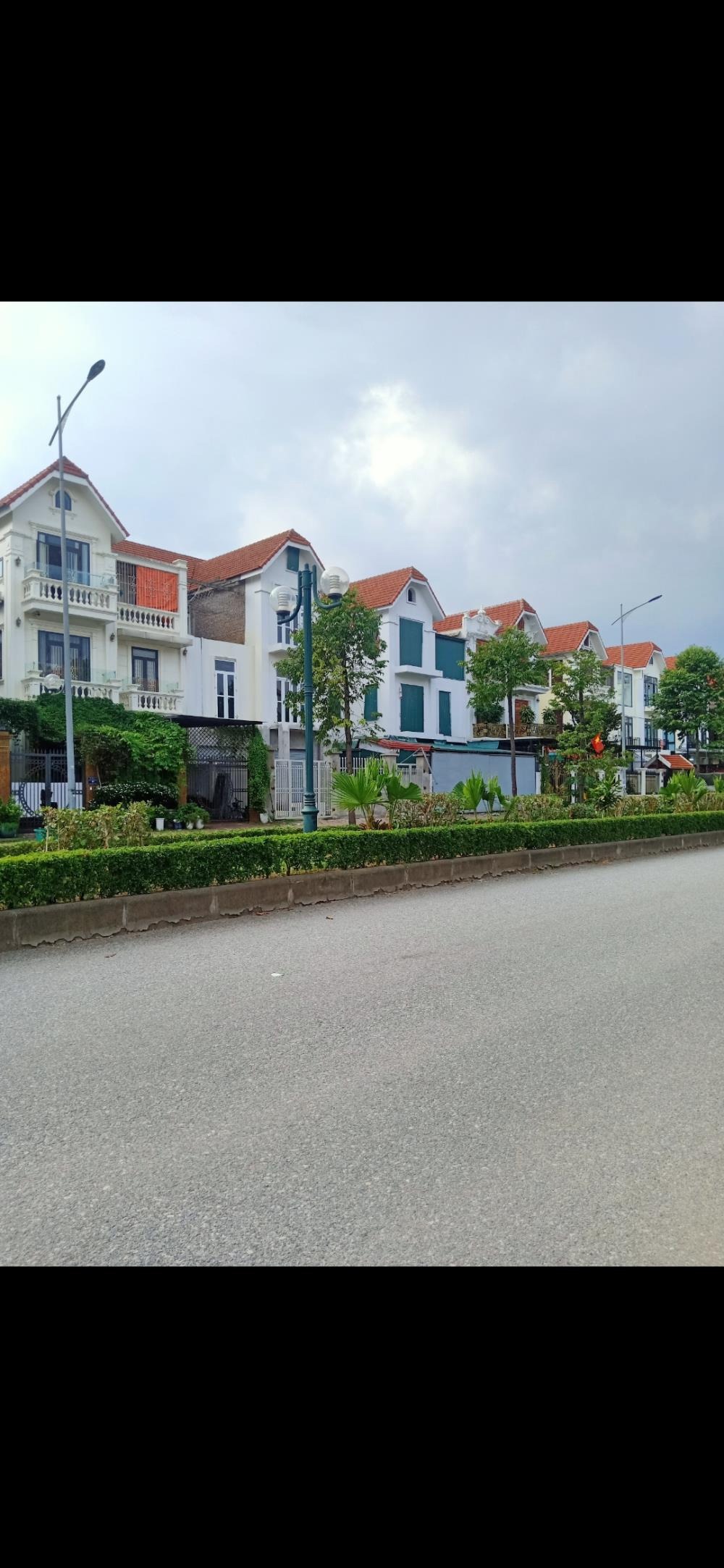 Biệt Thự Phú Lương Hà Đông - 201m2, 4 Tầng, Giá Tốt - Vị Trí Đắc Địa