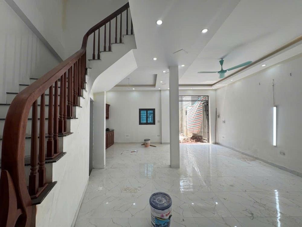 Nhà Hà Đông - 81m2 - 5 Tầng - 6 Phòng Ngủ - Giá 6.x Tỷ - Nhân Trạch