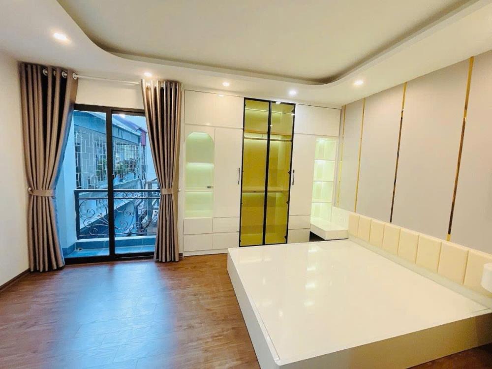 Nhà Mặt Phố Hồ Văn Chương 8 Tầng - Dòng Tiền 60 Triệu/Tháng