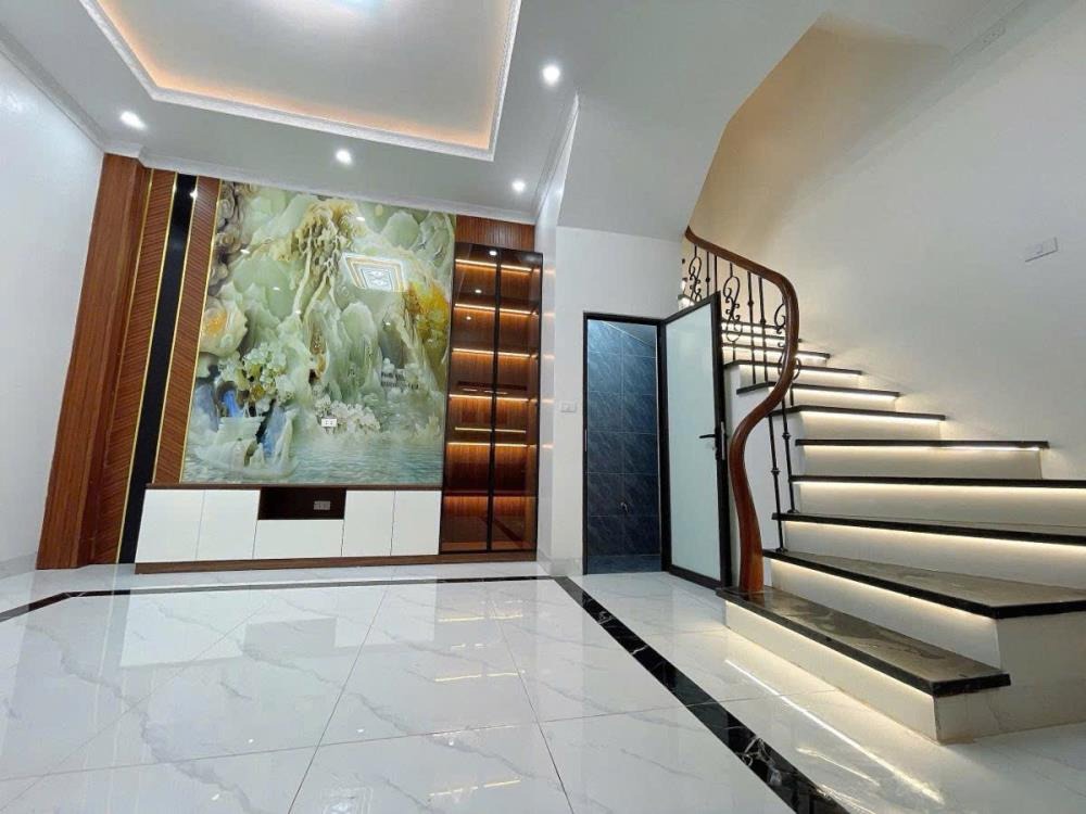 Nhà Mặt Phố Hồ Văn Chương 8 Tầng - Dòng Tiền 60 Triệu/Tháng