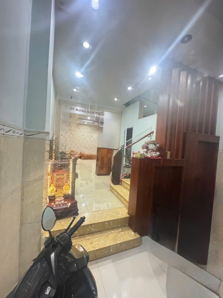 VIP HOT TÂN PHÚ – THOẠI NGỌC HẦU - 5 TẦNG MỚI ĐẸP – ĐƯỜNG 8M – FULL NỘI THẤT – CHỈ 9