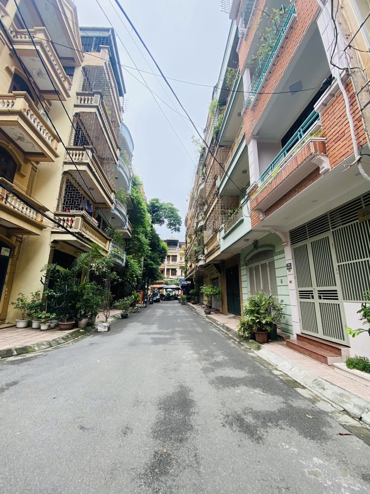 BÁN GẤP NHÀ THANH XUÂN, PHÂN LÔ OTO TRÁNH, VỈA HÈ KINH DOANH VĂN PHÒNG, 52M2 5T CHỈ 22 TỶ