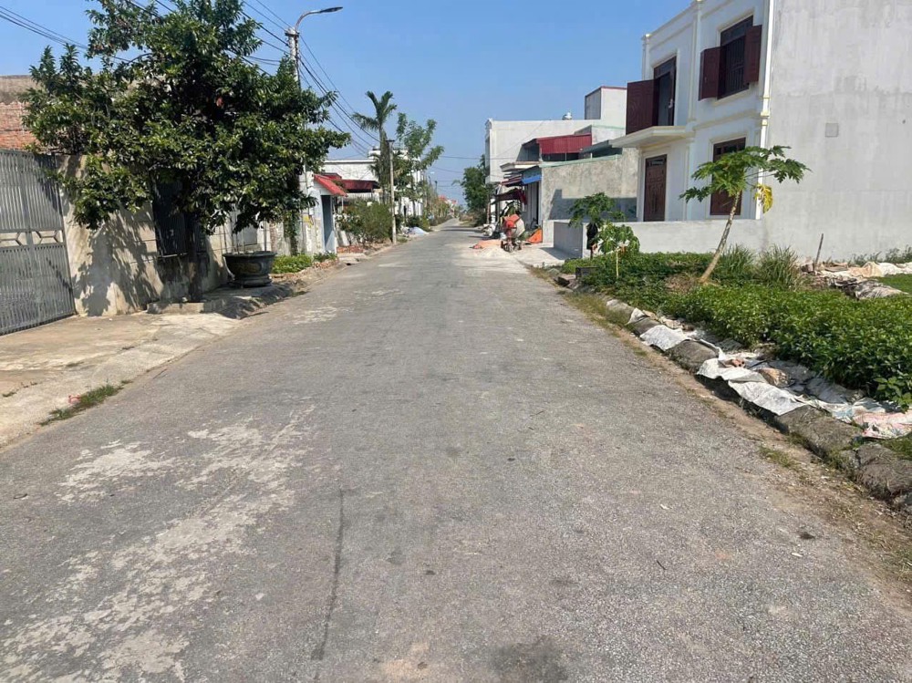 2.25 tỷ 81.5m2 Tân Thành Dương Kinh Zalo 0567222555