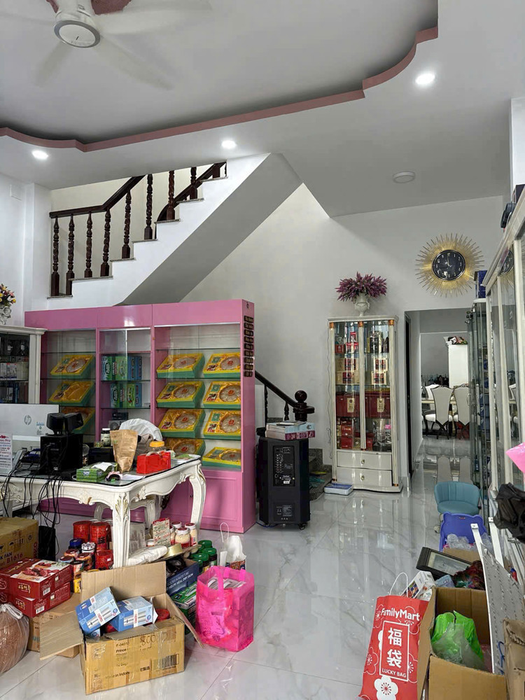 Bán Đất Tặng Biệt Thự 2 Tầng Đường 22, phường Linh Đông, Thành Phố Thủ Đức