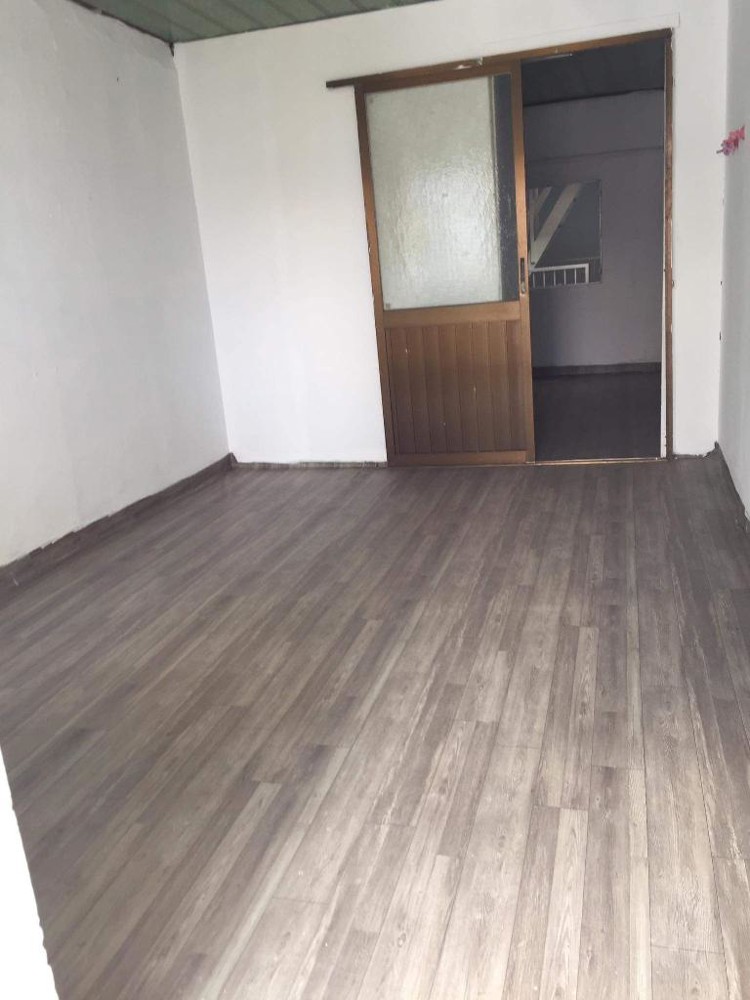 Bán nhà HXH Trường Chinh ngay Bảy Hiền 2 tầng 40m2 giá chỉ 5 tỷ TL