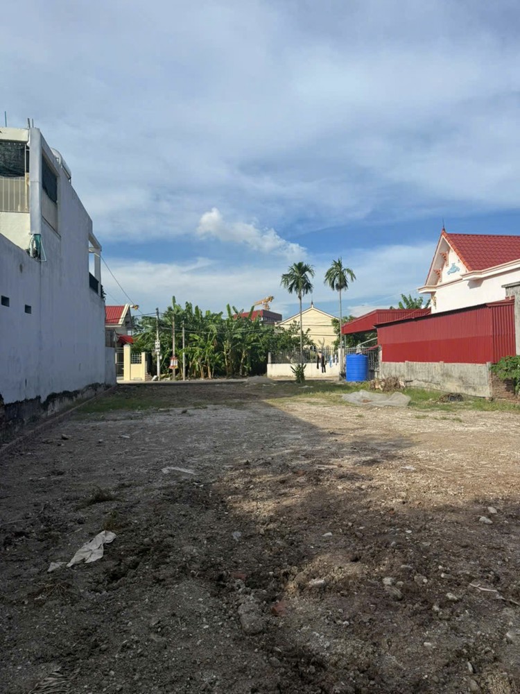24 triệu/m2 433.7m2 Hoà Nghĩa Dương Kinh Zalo 0567222555
