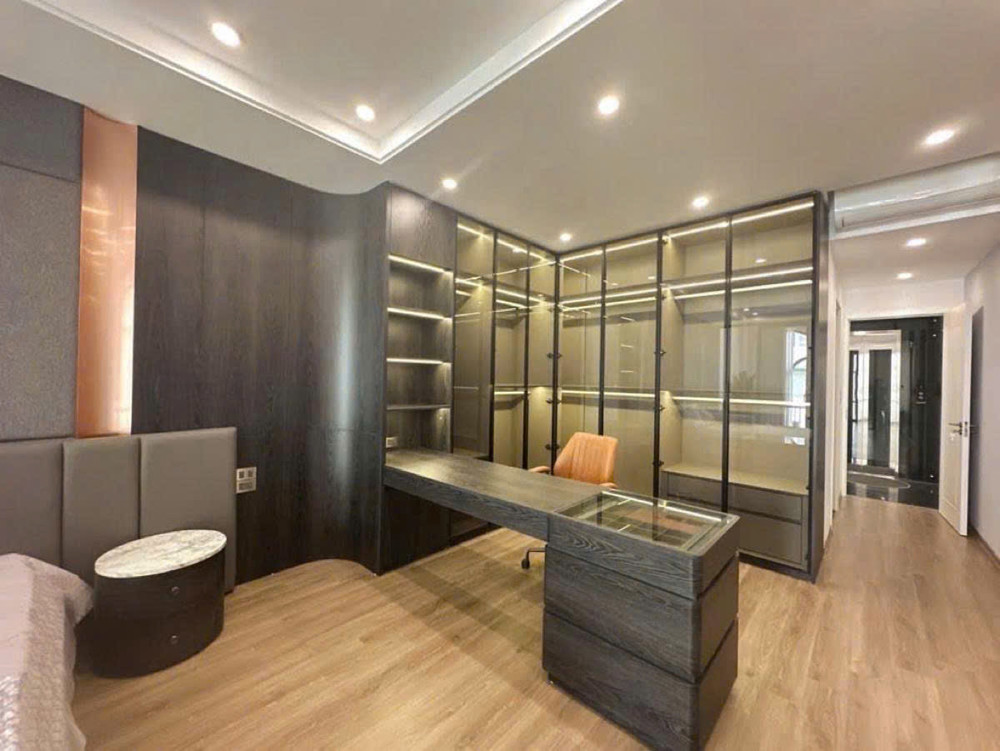Bán nhà Ngọc Thụy 65m 5 tầng thang máy MT4.1m ô tô hơn 16 tỷ